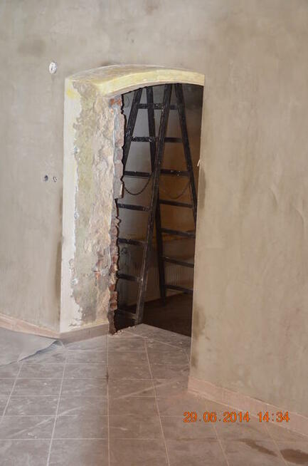 TUŻ PRZY DWORCU do wynajmu 127m2 parter Żywiec Dworcowa 51