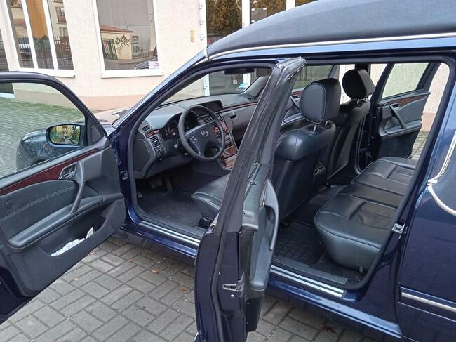 Karawan pogrzebowy - włoska zabudowa