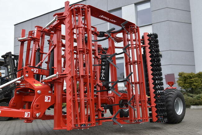 Agregat uprawowy COMPACT - BATYRA Maszyny Rolnicze