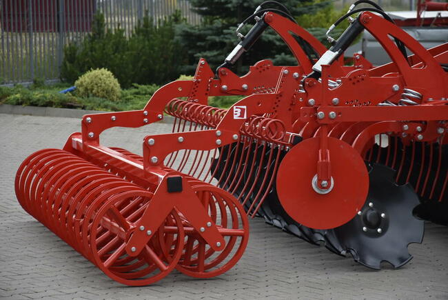 Brona talerzowa TOPDISC 3 m BATYRA Maszyny Rolnicze