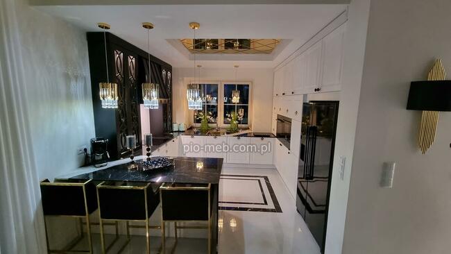 Stolarz kuchnie i meble na wymiar!