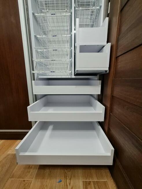 Meble na wymiar : kuchnia szafy garderoby, inne zabudowy