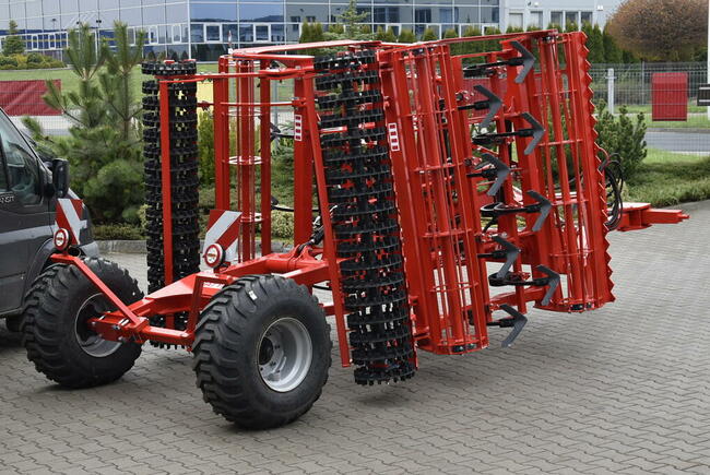 Agregat uprawowy COMPACT - BATYRA Maszyny Rolnicze