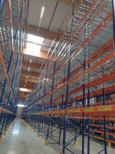 Montaż regałów magazynowych