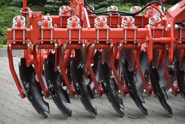 Brona talerzowa TOPDISC 3 m BATYRA Maszyny Rolnicze