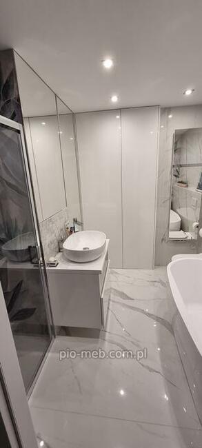 Stolarz kuchnie i meble na wymiar!