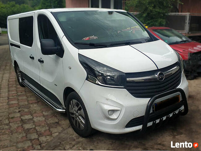 Vivaro Trafic Orurowanie Podesty Montaz Promocja