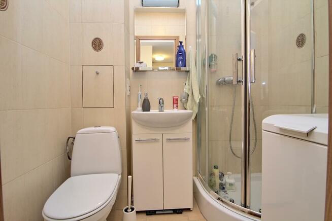 Bezpośrednio wynajmę kawalerkę na Saskiej Kępie