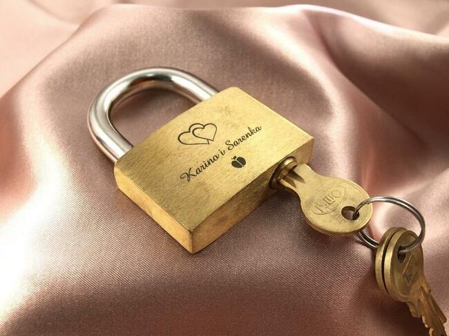 Grawerowanie, grawer, usługi grawerskie, znakowanie laserem