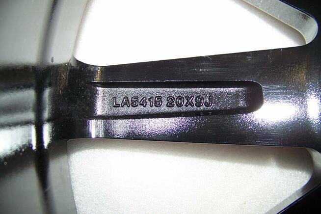 Felga aluminiowa 20 Liquidmetal LA5415 20x9J ET11 5x139,7