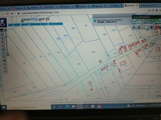 Dom nad jeziorem, 0.98ha,potencjał na ośrodek wędkarski