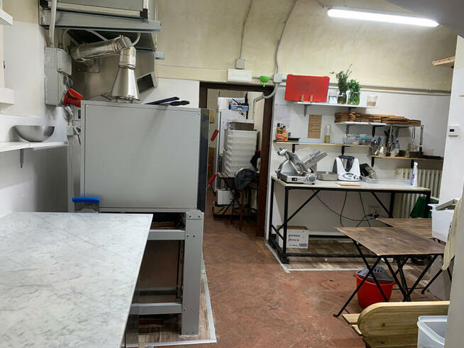 Na sprzedaż biznes restauracyjny we Włoszech Toskania Pistoi