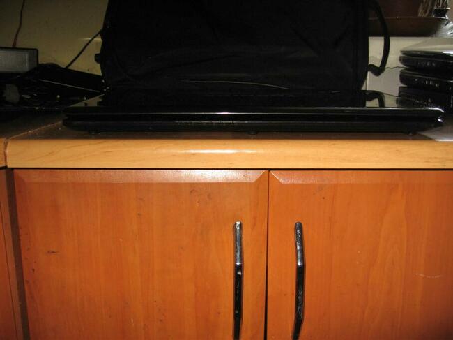 Nowy Laptop 17 cali z grafika Toshiba . Multimedialny gwaran