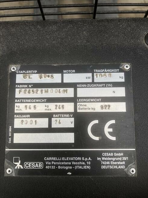 Wozek widłowy elektryczny