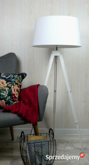 Lampa podłogowa JUNGATORP skandynawski drewno regulowany