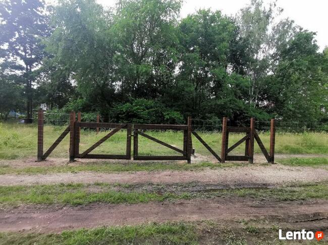 Ogrodzenie z siatki leśnej, typu ranczo, demontaż ogrodzeń
