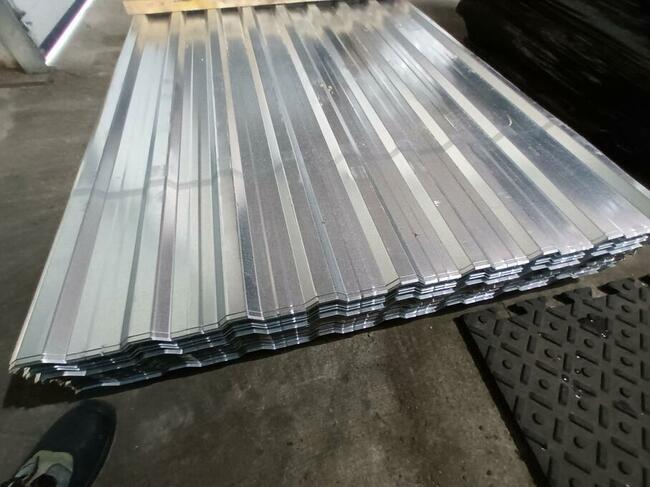 Blacha Ocynk II gatunek 0,5mm Na hale, burty, garaże ściany