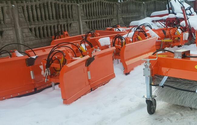 Pług do śniegu - prosty, skręt hydrauliczny 150 cm