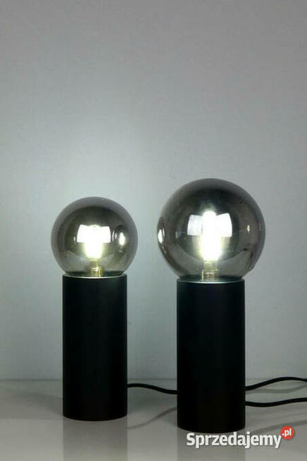 Lampa biurkowa SVARTBODA M design czarny kula