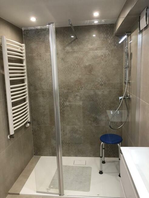 Szpachlowanie ,Malowanie natryskowe, Tapetowanie