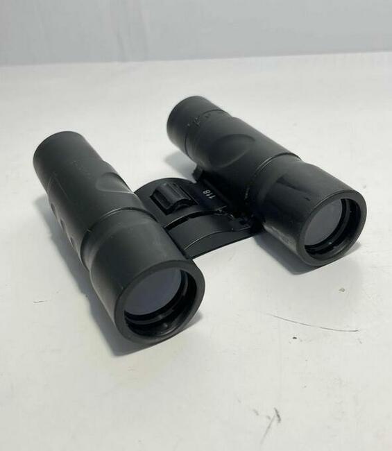 Firmowa lornetka kieszonkowa Bresser Hunter 10x25