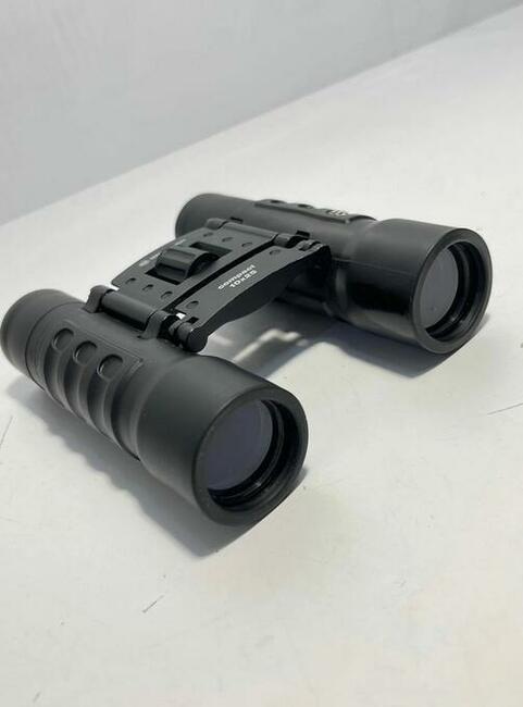 Firmowa lornetka kieszonkowa Bresser Hunter 10x25