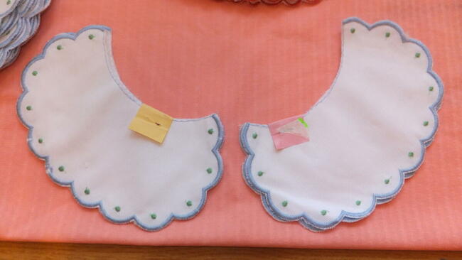 Kołnierzyki haftowane dziewczęce