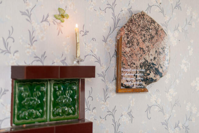 Rzeźby, obrazy z kamienia (sklulptūros, paveikslai iš akmens