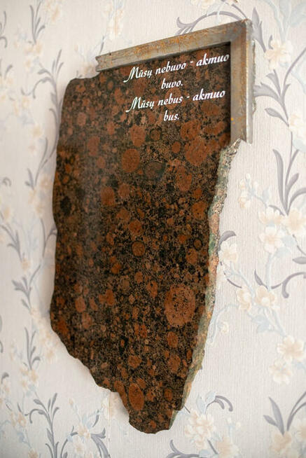 Rzeźby, obrazy z kamienia