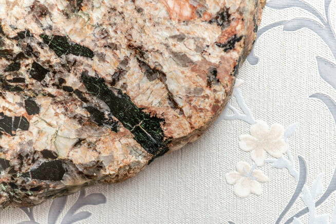 Rzeźby, obrazy z kamienia (sklulptūros, paveikslai iš akmens