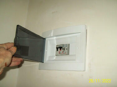 Mieszkanie do remontu 33m kw BOGUSZOW -GORCE -CENTRUM