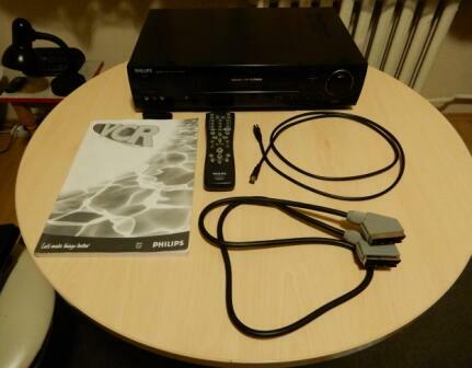 Magnetowid Philips VR700