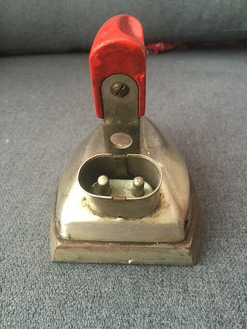 Sprzedam żelazko PRL