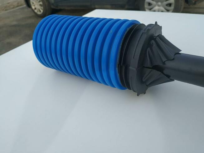 Dławnica czopowa/Gniazdowy wkład uszczelniający 90