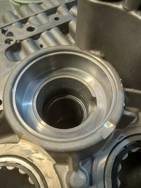 Naprawa obudowy Powershift