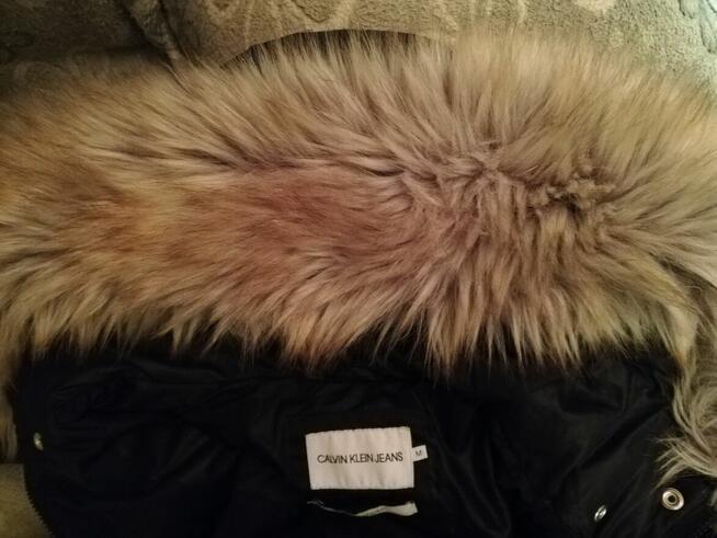 Okazja Płaszczyk Calvin Klein slim. gratis but Finlandii