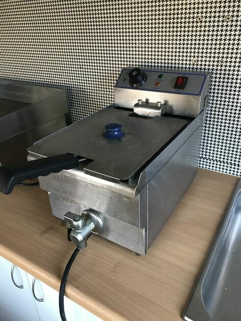 Przyczepa gastronomiczna wynajme