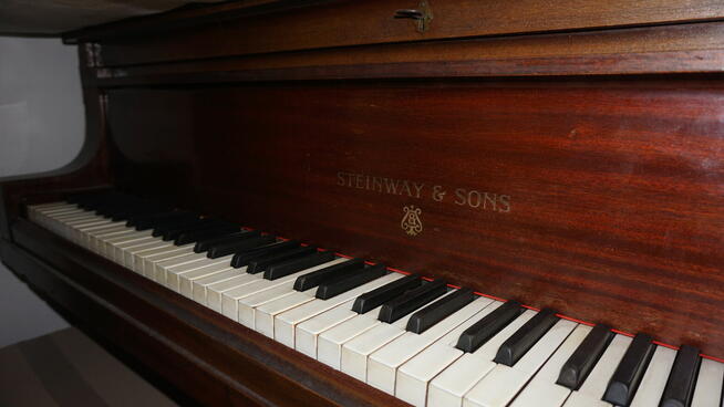 Sprzedam Fortepian Steinway & Sons O-180