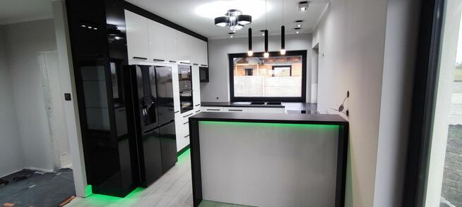 Meble na wymiar | kuchenne | łazienkowe| biurowe | do salonu