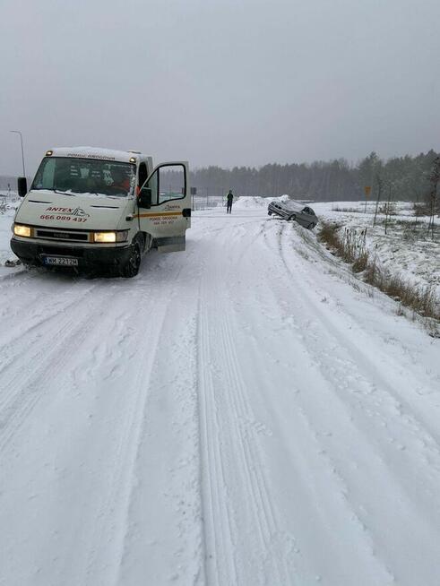 Pomoc drogowa A2 Autoholowanie DK50 Laweta S17 Transport