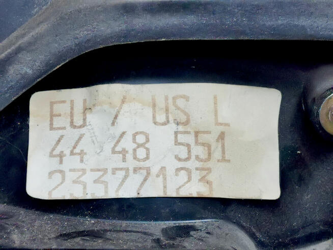 Saab 900 NG Lampa lewy tył - 80 zł.