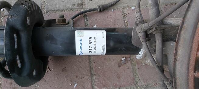 VW Passat B7 Mcperson kompletny 317575 lewy przód zwrotnica