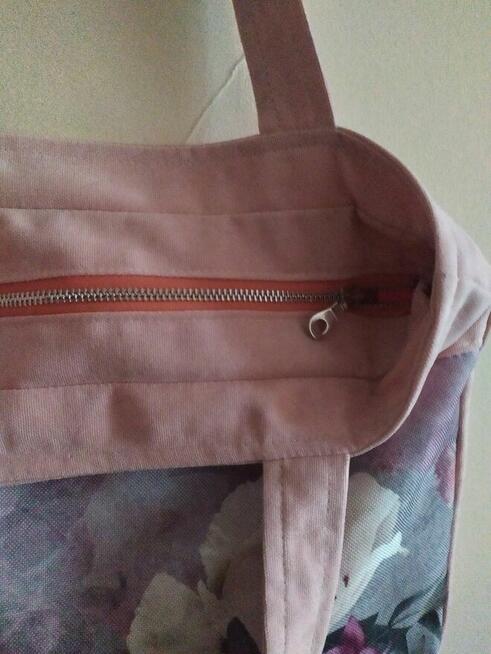 Torby ,torebki materiałowe- Nowe- 40 zł