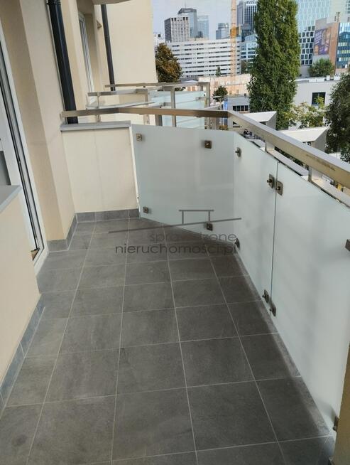 Komfortowe 2-pokojowe w rewelacyjnej lokalizacji !