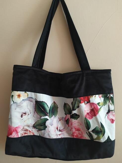 Torby ,torebki materiałowe- Nowe- 40 zł