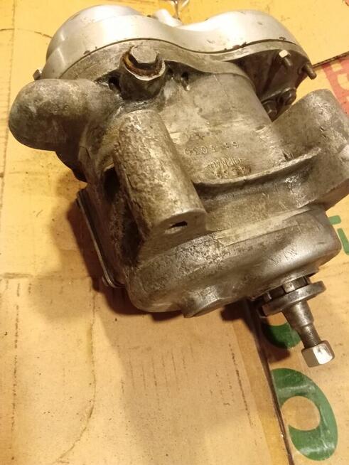 stara, zabytkowa skrzynia biegów do motocykla BSA i innych..