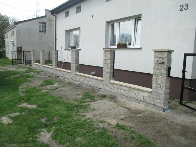 Ogrodzenia murowane bloczek gładki / łupany -budowa ogrodzeń