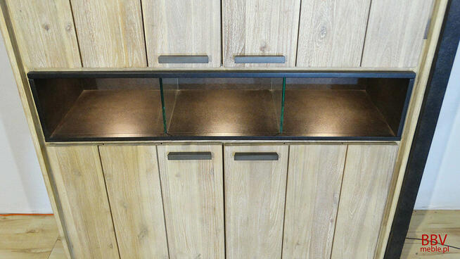 Nowa witryna podświetlana LED