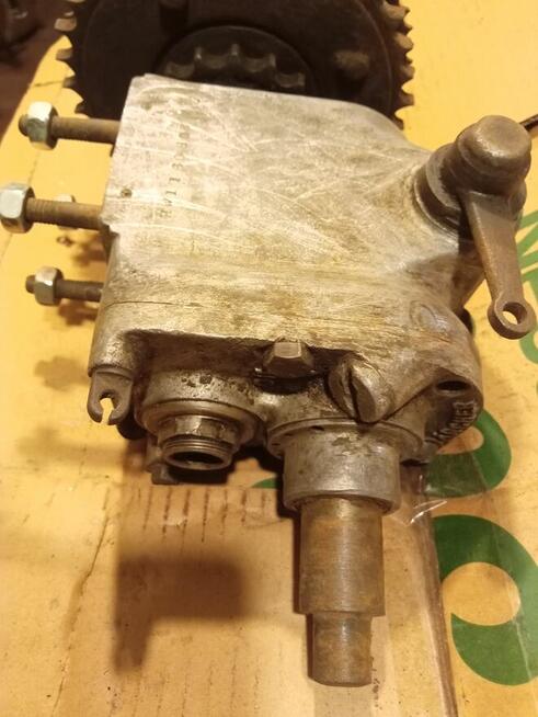 Stara, zabytkowa skrzynia biegów STUR-ARCHER do motocykla