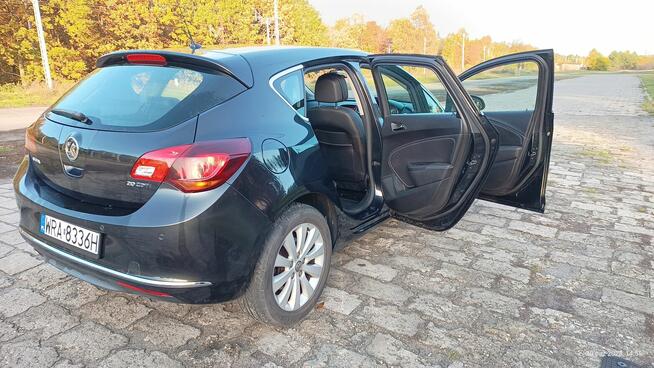 Sprzedam opel/vauxhall astra J